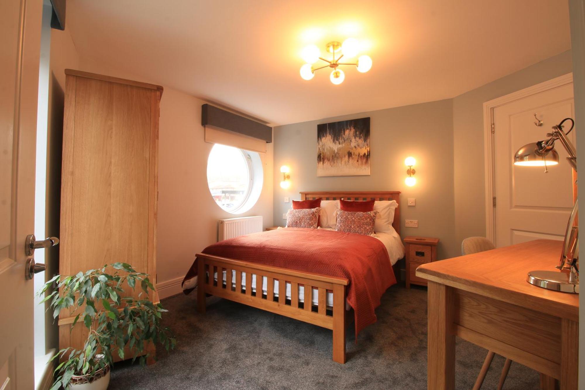 Streamside Apartments Yeovil Buitenkant foto