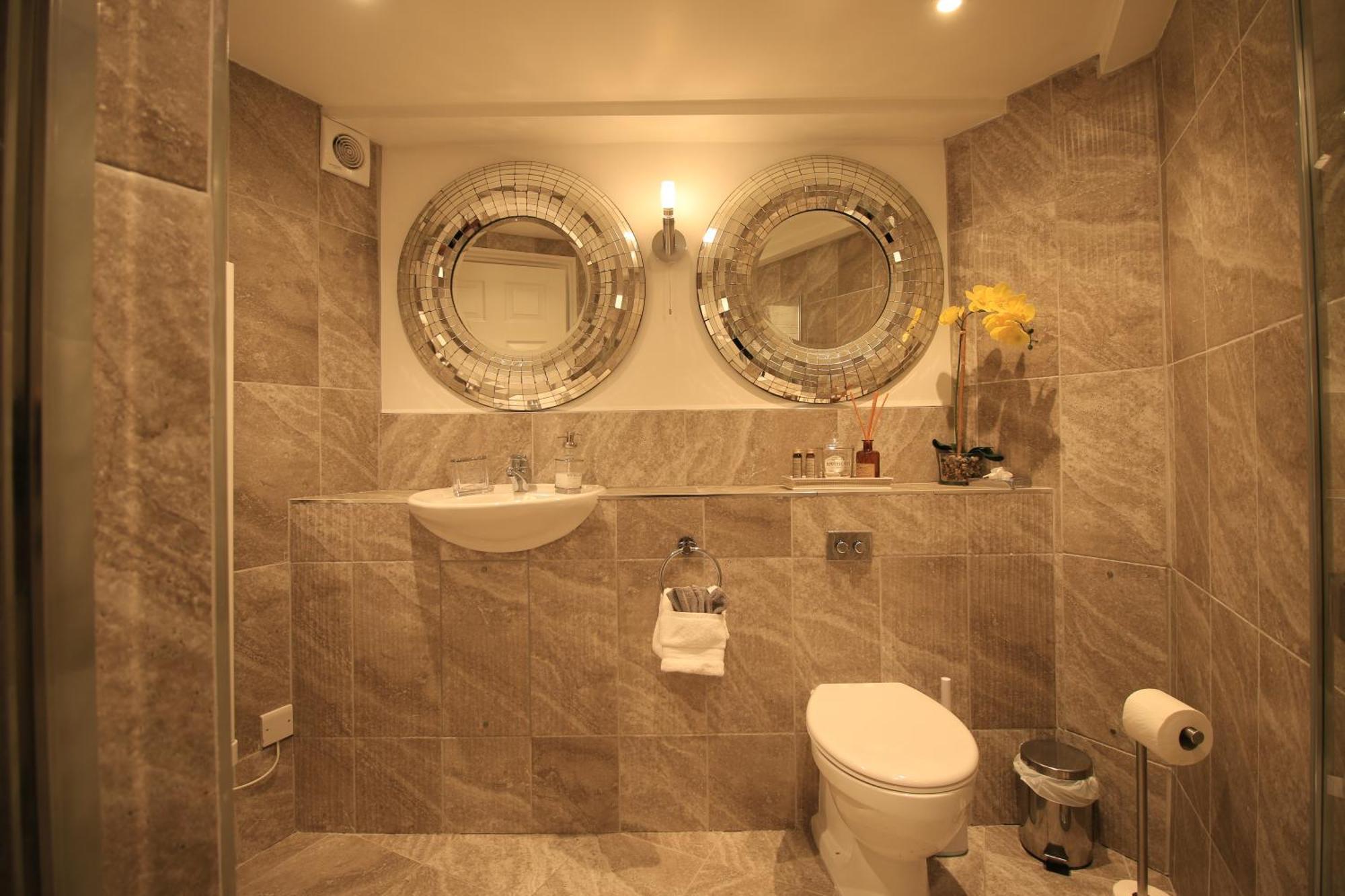 Streamside Apartments Yeovil Buitenkant foto